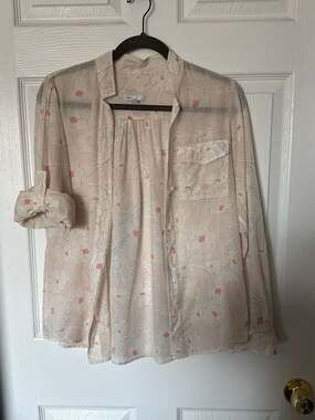 Gap Pink Floral Tab-Sleeve Sheer Button Down Shirt Size M